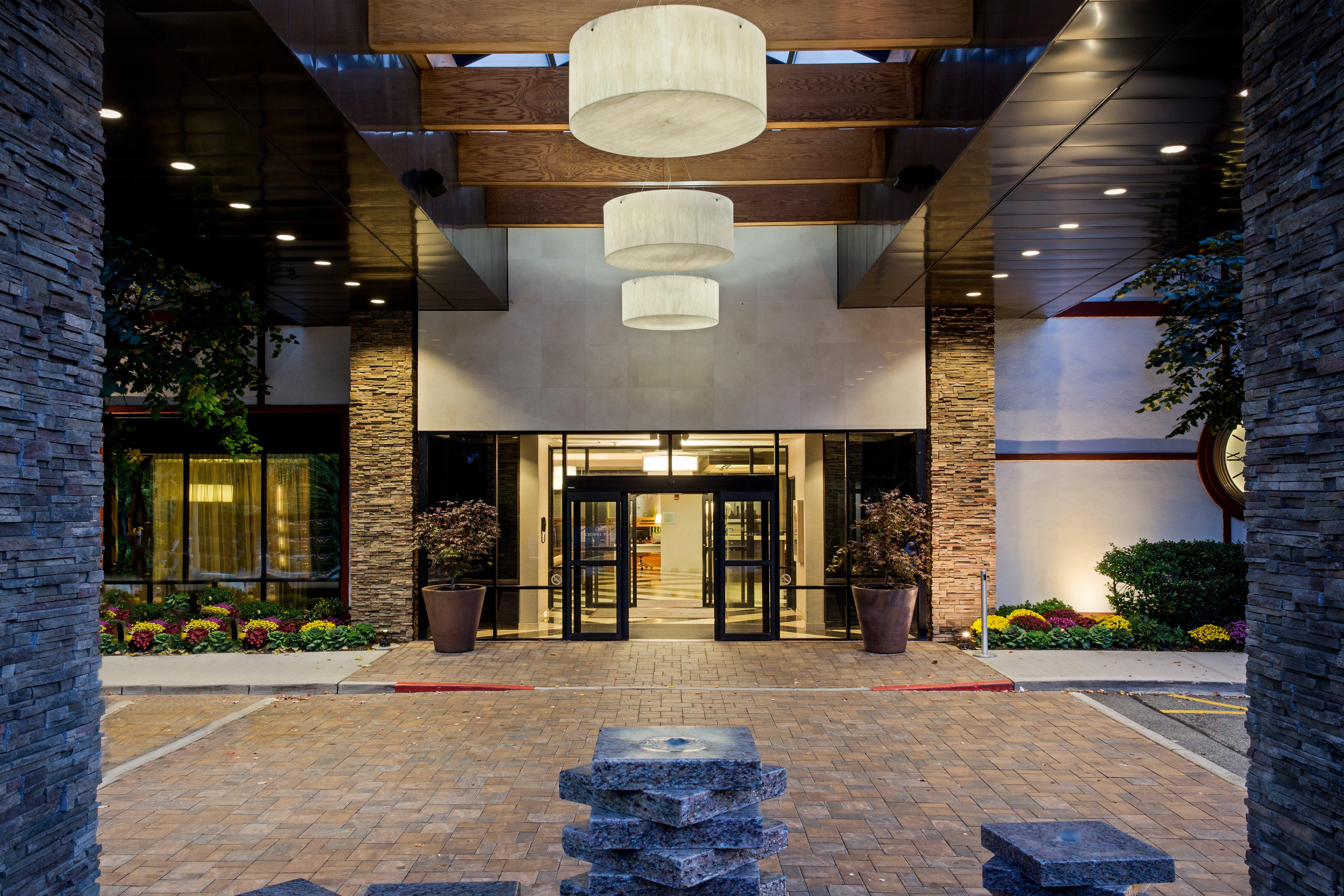 Crowne Plaza Suffern-Mahwah, An Ihg Hotel Exterior foto