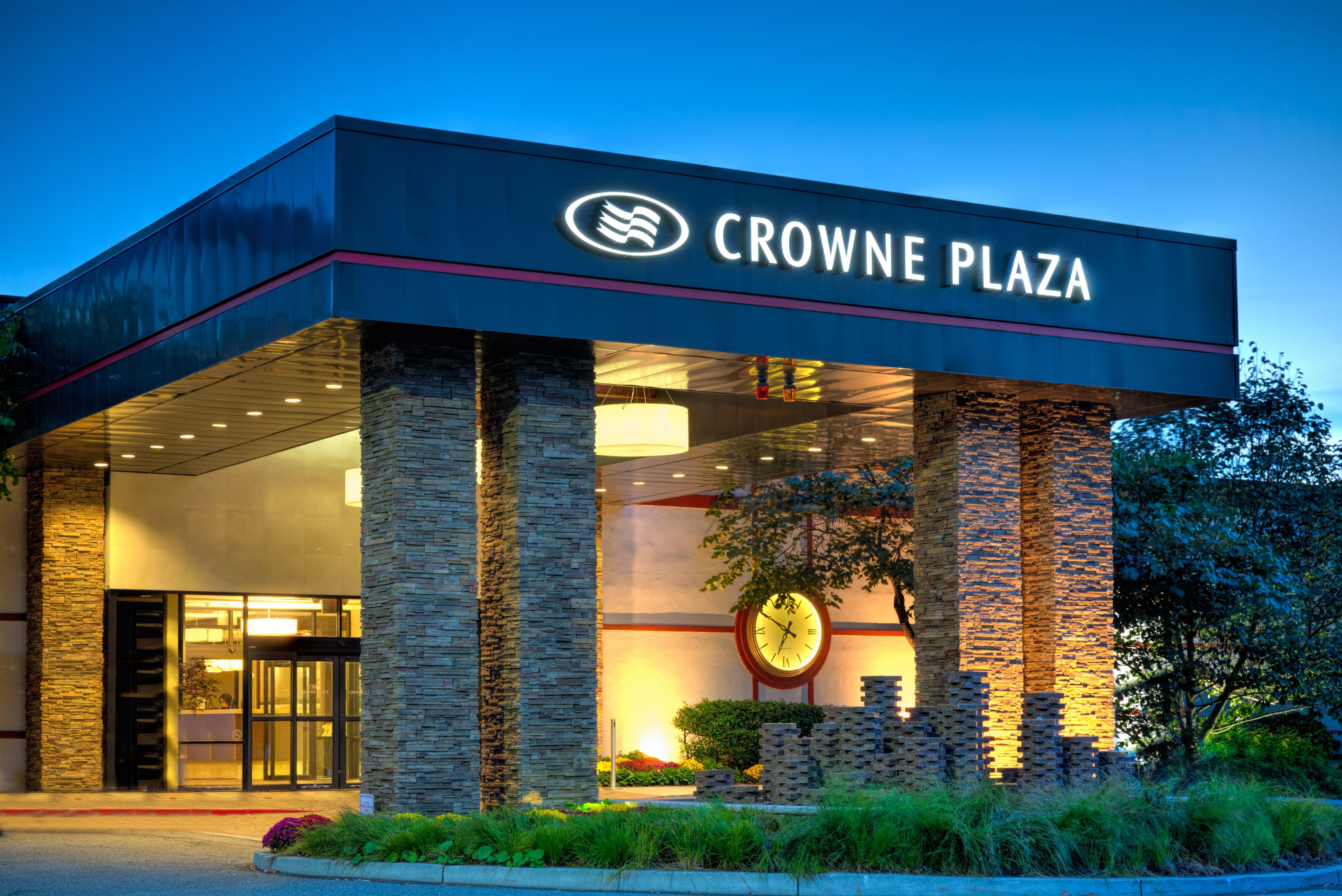 Crowne Plaza Suffern-Mahwah, An Ihg Hotel Exterior foto